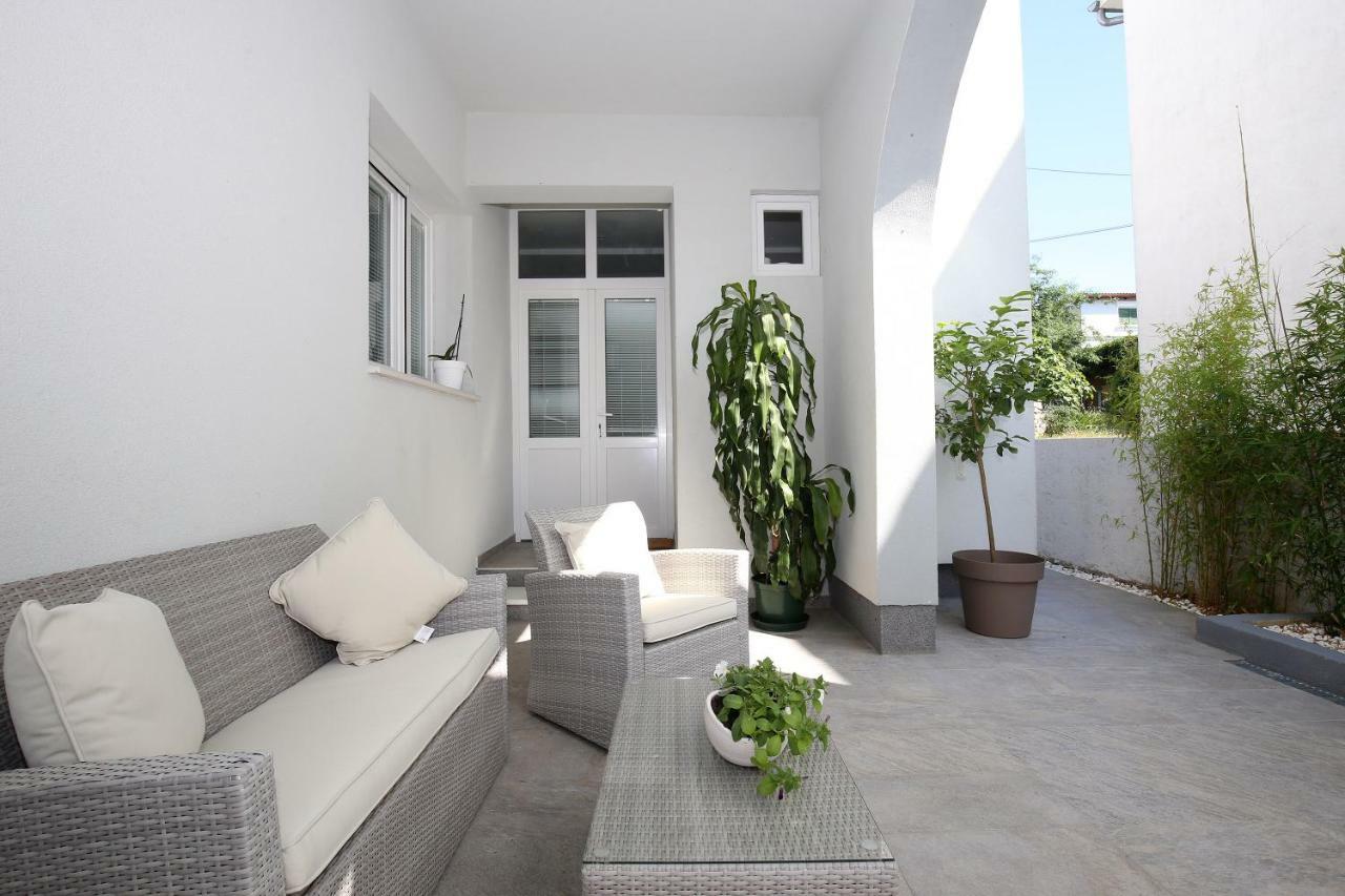 Apartments Ines มูร์แตร์ ภายนอก รูปภาพ