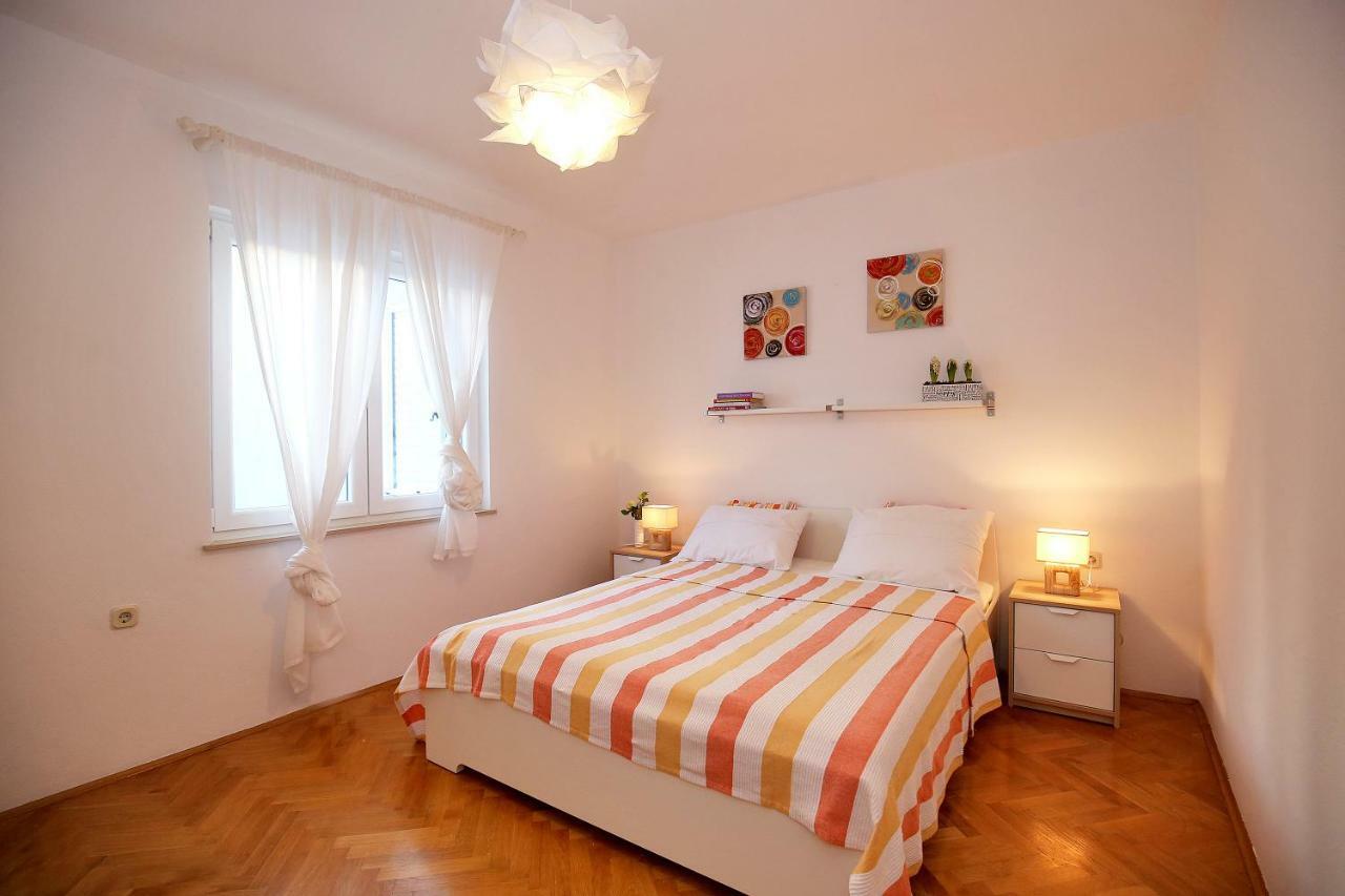 Apartments Ines มูร์แตร์ ภายนอก รูปภาพ