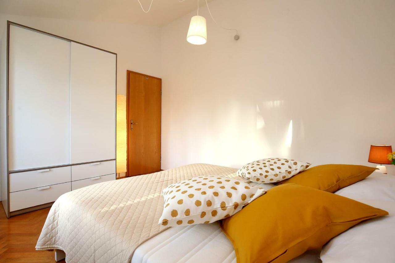 Apartments Ines มูร์แตร์ ภายนอก รูปภาพ