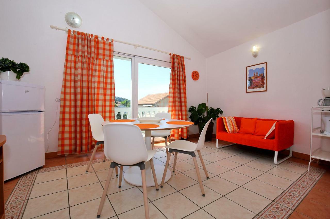 Apartments Ines มูร์แตร์ ภายนอก รูปภาพ