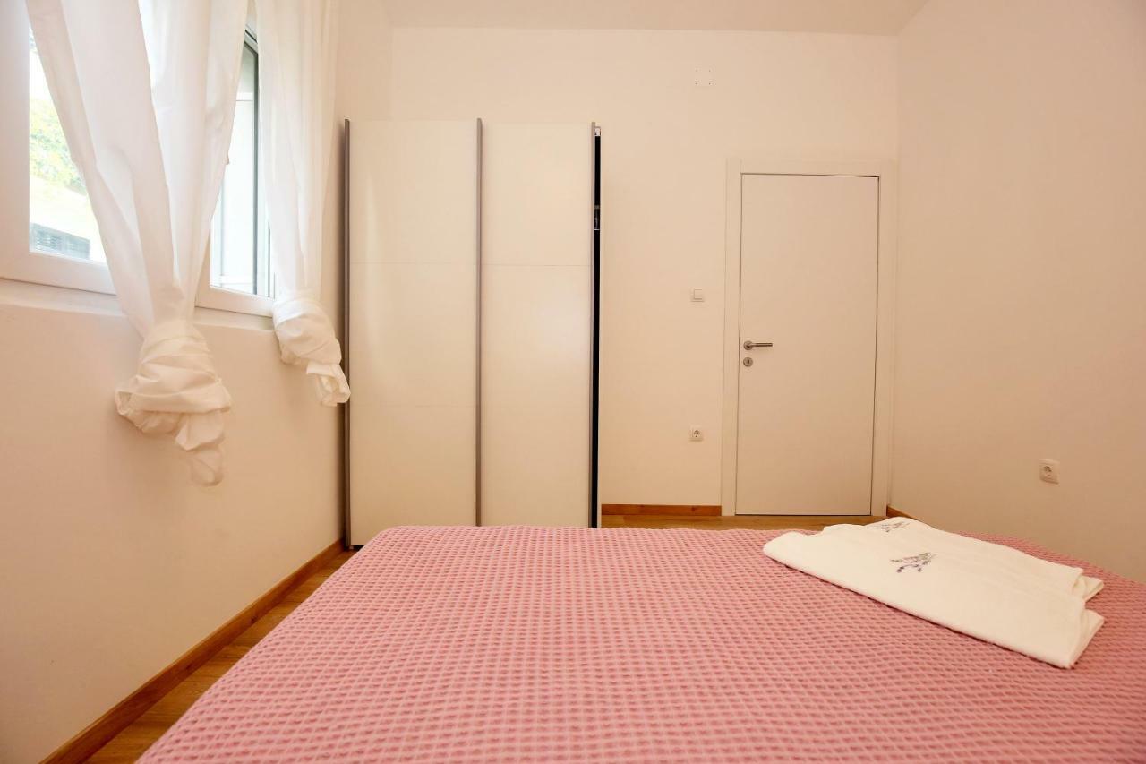 Apartments Ines มูร์แตร์ ภายนอก รูปภาพ